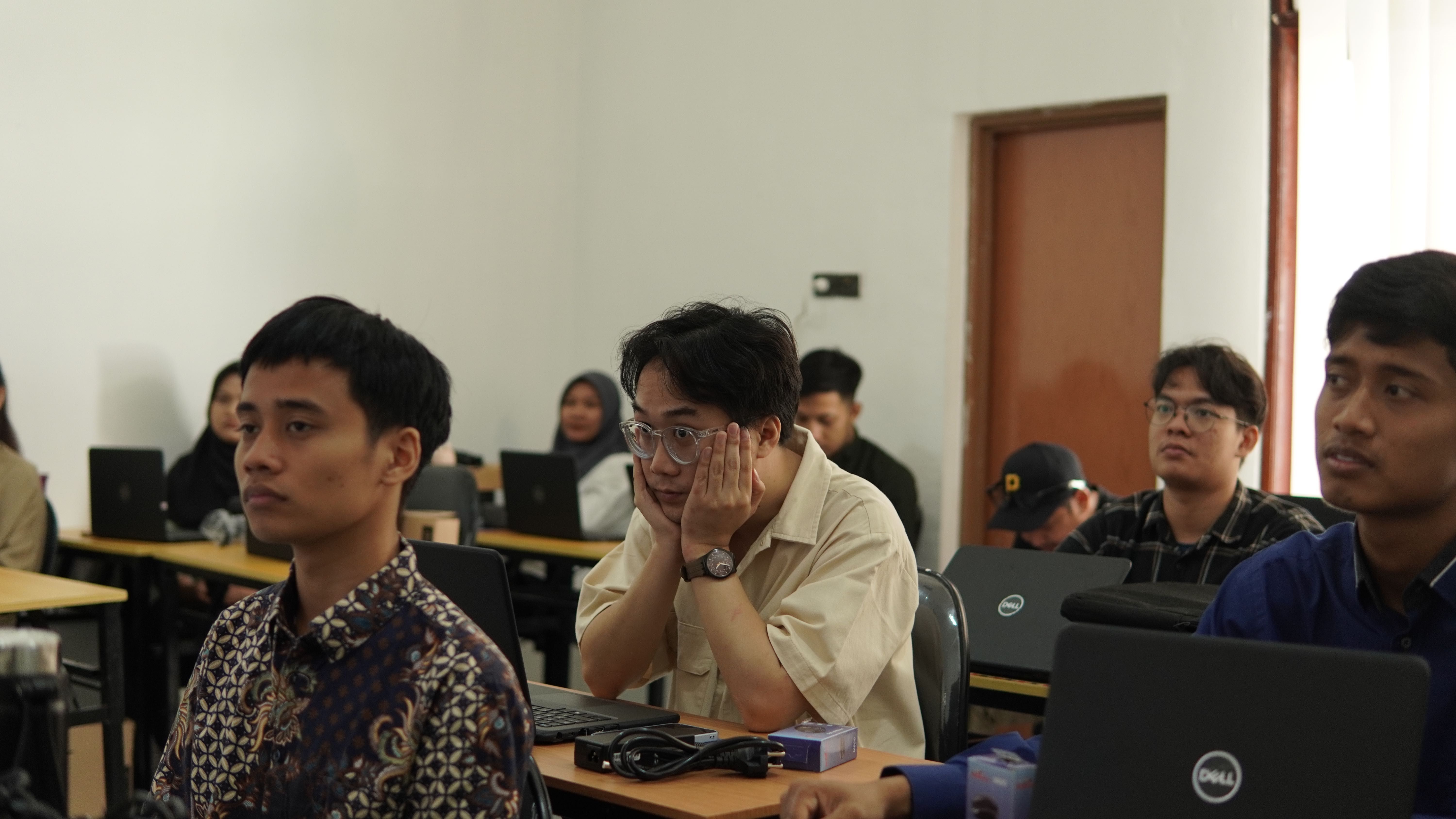 Memulai Karir di Bidang IT dengan Bootcamp Software Engineer